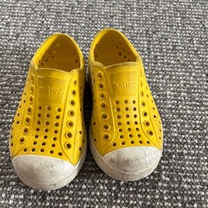 Native Kids Bright Yellow Water Shoes